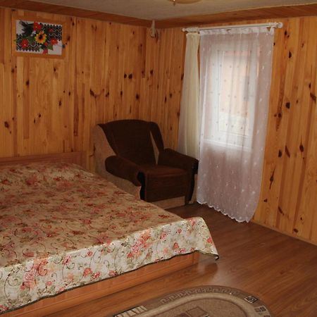 Villa Kray Dorogy Jaremtsche Zimmer foto