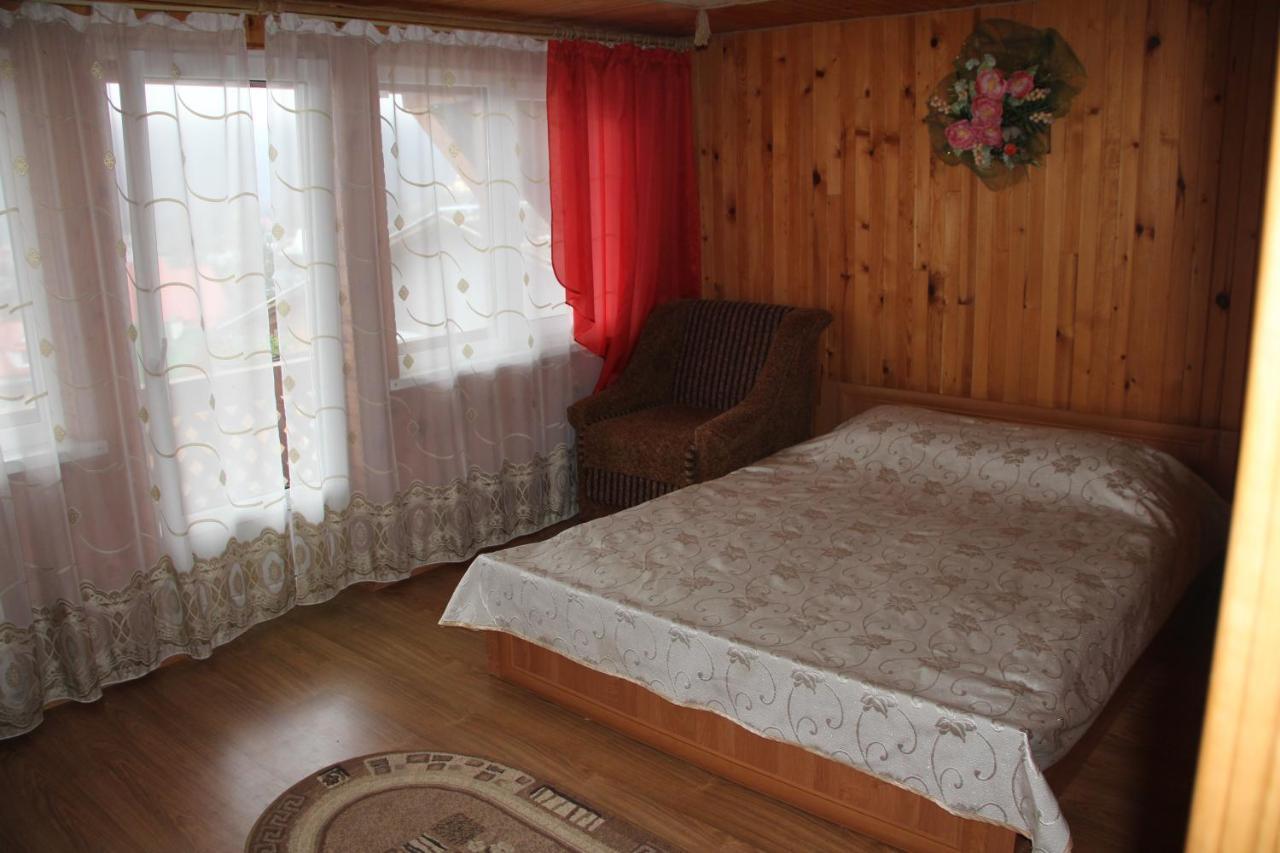 Villa Kray Dorogy Jaremtsche Zimmer foto